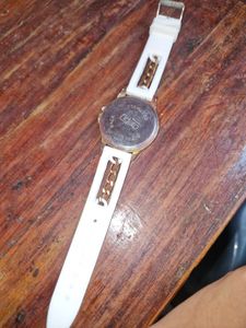 Women&#39;s Watch Diamond Barely Used