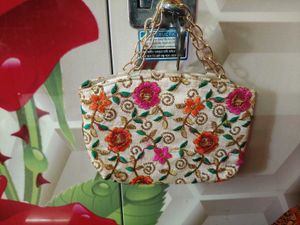 Embroidered Floral Handbag