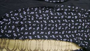 Black Full Sleeve Shrug With Pockets