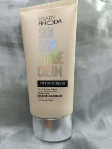 Hilary Rhoda Strobe cream + FREE Reneekorean glass