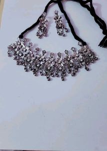 Silver Tone Floral Necklace &amp; Earring Set