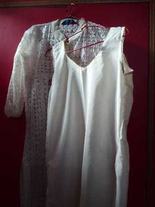 Elegant White Embroidered Kurta