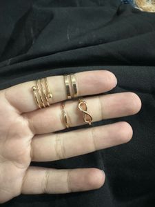 Golden Ring Set 4pcs