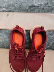 Redtape Sports shoes (UK 7)