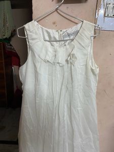 White Beautiful Dress🩶