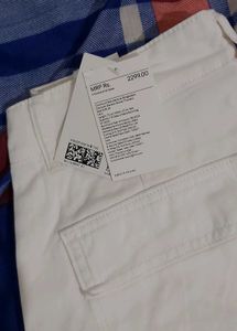H&amp;M White Cargo Trousers