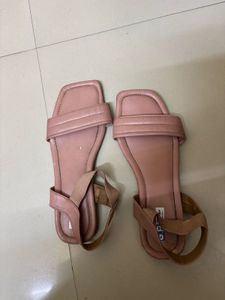 flats for women