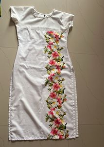 Women White Floral Straight Kurti