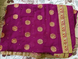 Magenta Saree And Blouse with Gold Embroidery