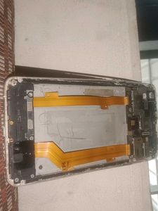 DISPLAY BROKEN PHONE