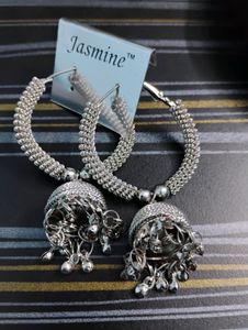 Set Of 2 Metal Earings