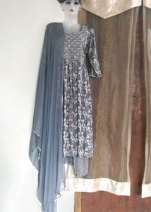 Elegant Kurta Set