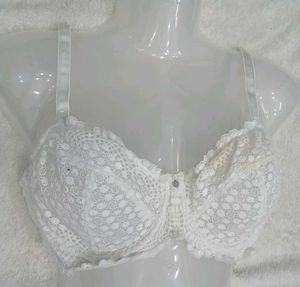 36 D Bra Look