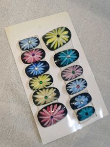 Floral Press-On Nails