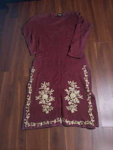 Burgundy Embroidered winter Kurta with ponchoo