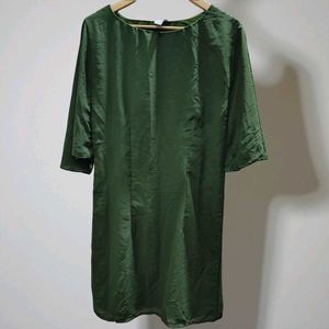 Elegant Green Midi Dress