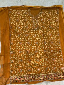Pakistani Unstitched Suit