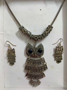 Owl Necklace &amp; Earring Set