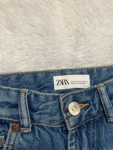 ZARA straight Fit Denim