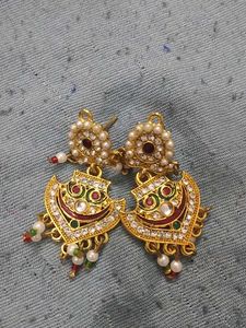 Elegant Gold Earrings