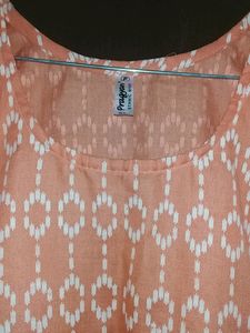 Sleeveless Kurti Upto Knee Length