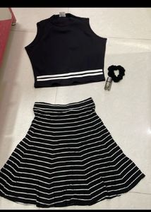 Black &amp; White Striped Set