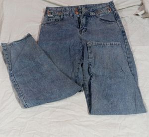 Urbanic Blue Ankle Length Jeans