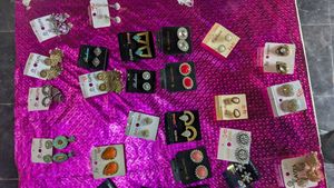 Earrings Collection