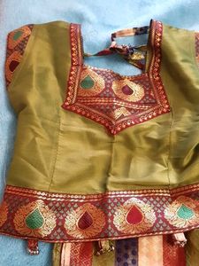 Good Condition Pure Silk Chaniya Choli
