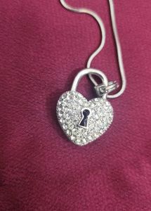 Heart Key Hole Pendant And Chain