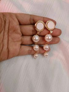 White moti Earrings ❤️