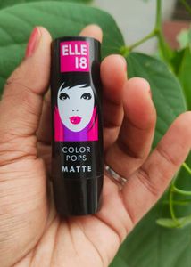 COMBO brown Lipsticks And Lip Liner🍫🤎🤎