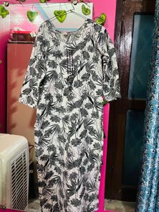 Black Striped Kurta Set with Subtle Shine