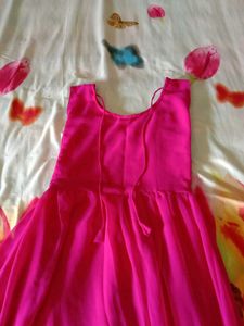 Sleeveless Customized Gown