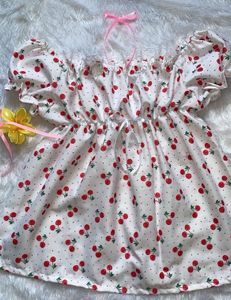 Sale✨Cherry Print Babydoll Top🌸🍒