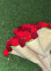 Handcrafted Crocheted Viral Rose Bouquet
