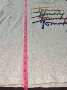 Tommy Hilfiger Tshirt awesome