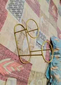 @Shivani_rajpoot4859..Golden Gamla Set Of 2
