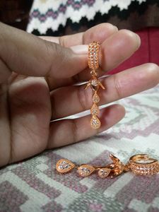 Beautiful Golden Earrings + One Freebies