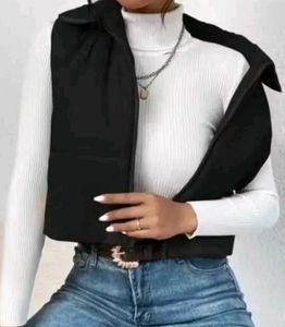 Sleeveless Black Puffer Jacket