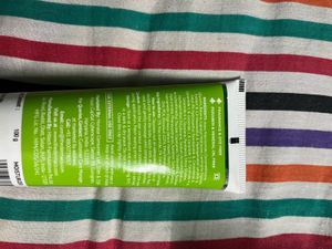 5% ceramide mattifying moisturiser