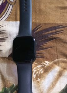 Apple Watch Series 8