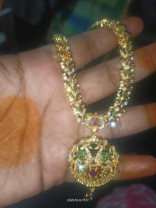 Elegant Gold Necklace