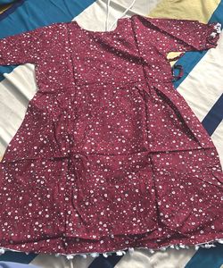 Short Top With Umbrella Cut For Jeans Or Leggings