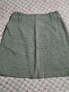Green Skirt with Pockets