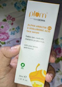 Plum Face Alpha Arbutin And Hyalauric Acid Serum