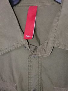 EDC BY ESPRIT Men&#39;s Olive Shirt