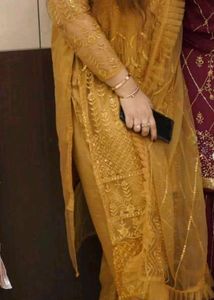 Elegant Gold Embroidered Kameez