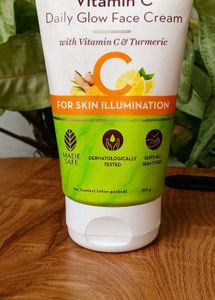 Mamaearth Vitamin C Daily Glow