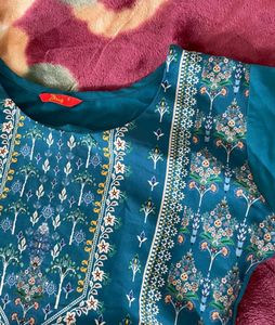 Threads A Line Kurta